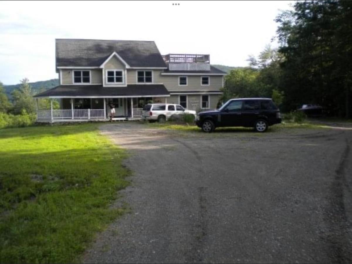 Mount Snow, Snowmobilers N Trailers Plenty Of Parking Vila Wilmington Exterior foto